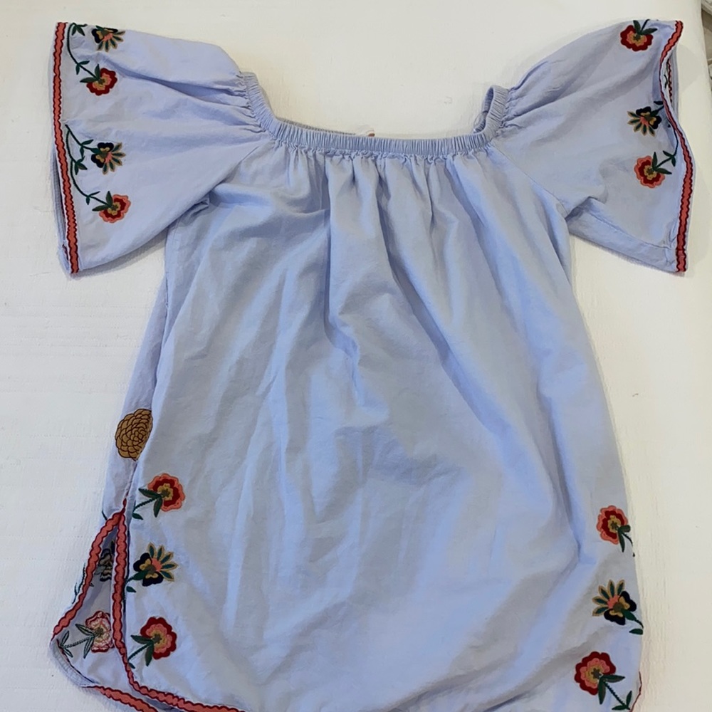 Off the shoulder short dress